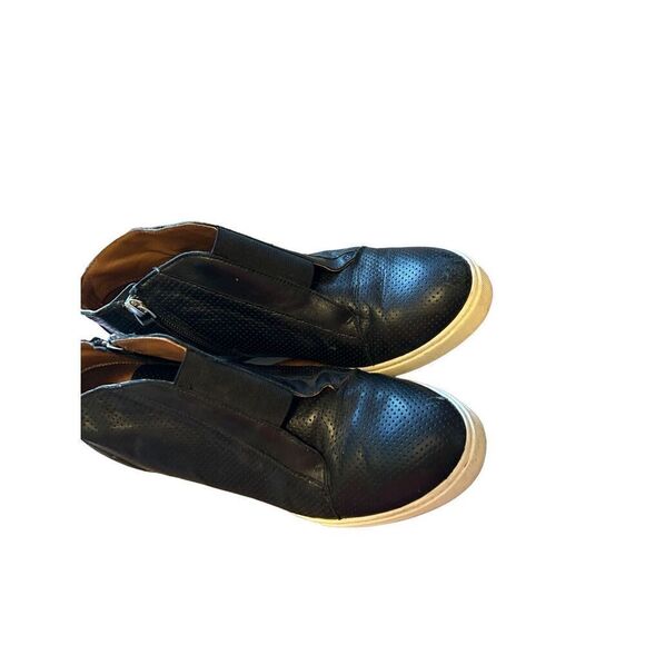 Linea Paolo Black Perforated Nappa Leather Wedge Sneakers Sz 7 - Picture 5 of 8